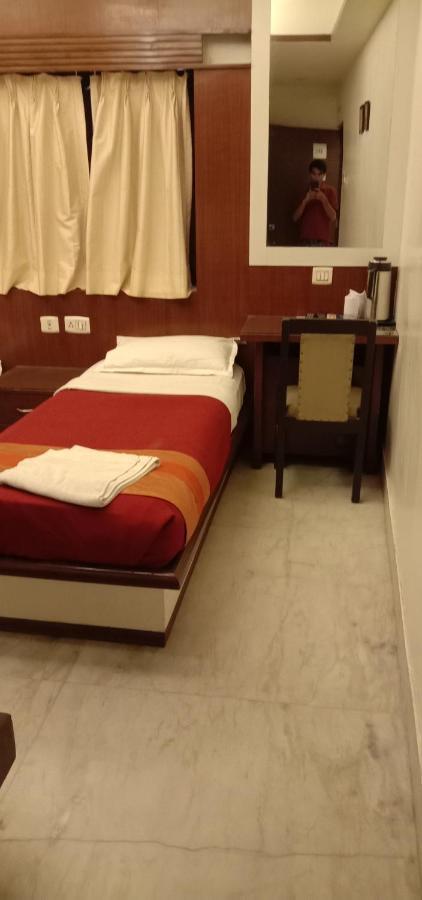 Hotel Aston Kalkutta Kültér fotó