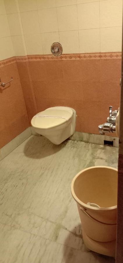 Hotel Aston Kalkutta Kültér fotó
